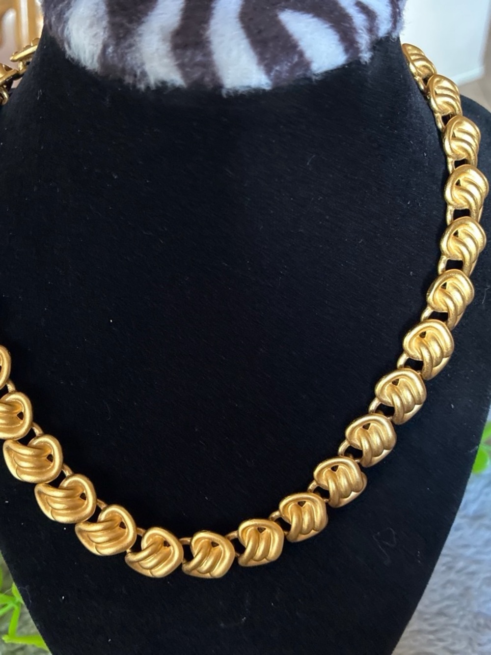 Gold Tone Knot Link Necklace - Women's Fashion Jewelry - Picture 5 of 6